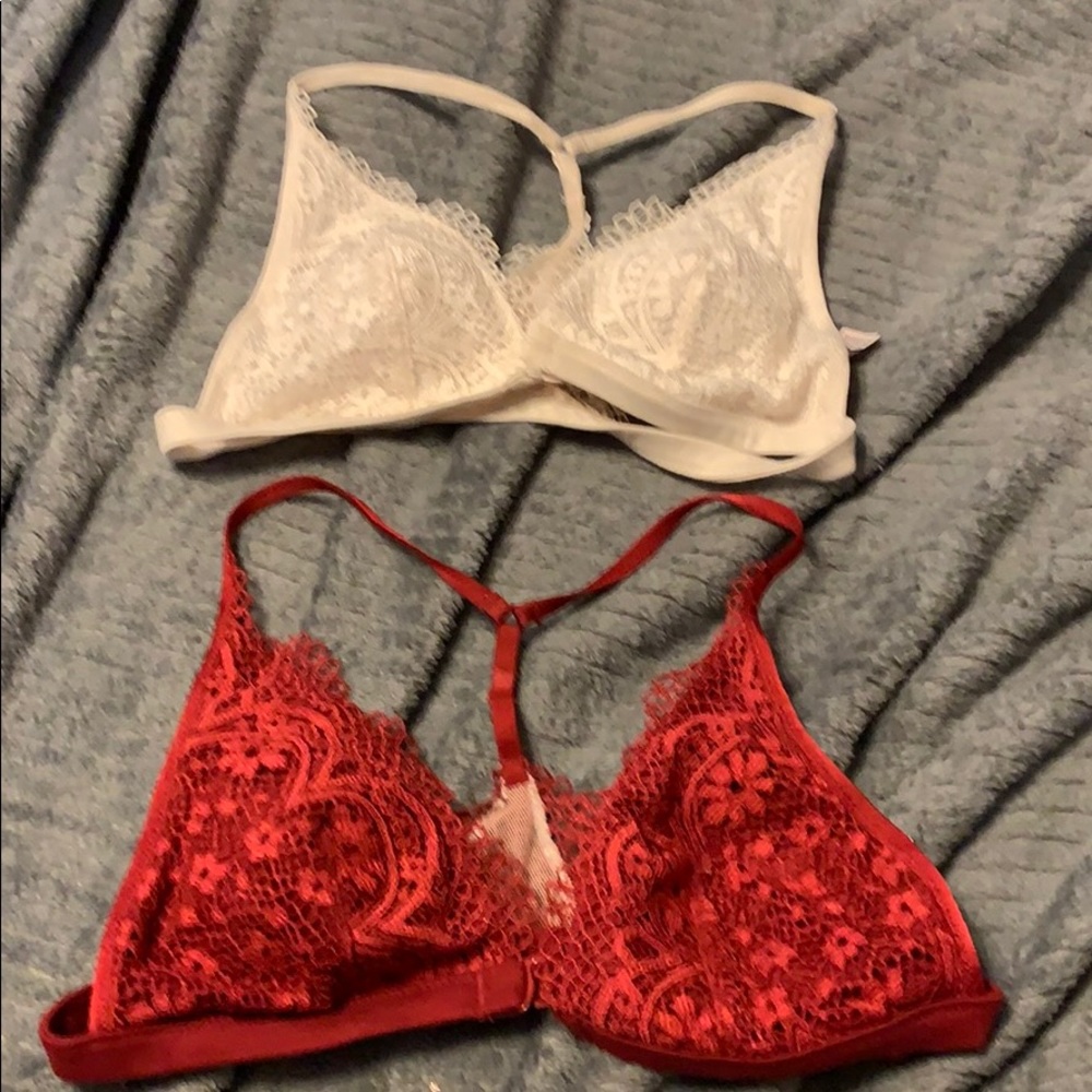 Padded T back size small Bralette